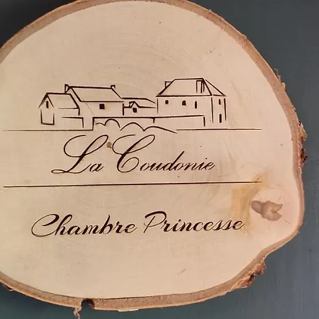 Bed & Breakfast La Coudonie 4*